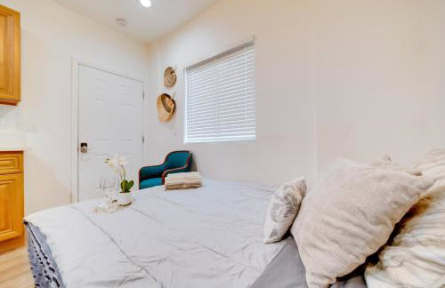 Work and Play! Studio Retreat 2 Mi to Dtwn Riverside - Foto 10