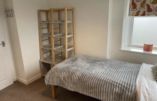 Taylor Way - Superb Apartment with Living Room and Private Gated Parking - Foto 45