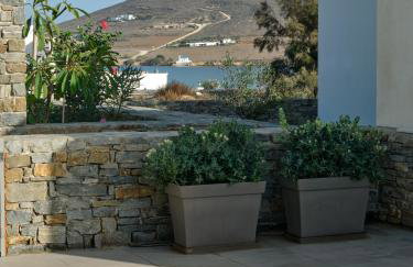Private Luxury Scarlet beachfront villa, Molos, Paros - Photo 24