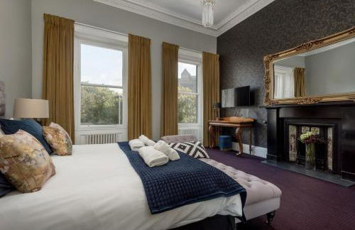 Edinburgh Castle Suite - The Edinburgh Address - Photo 12