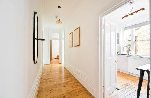 Huge 2 Bedrooms 3 Beds! Covent GDN 3 min to subway - Foto 12