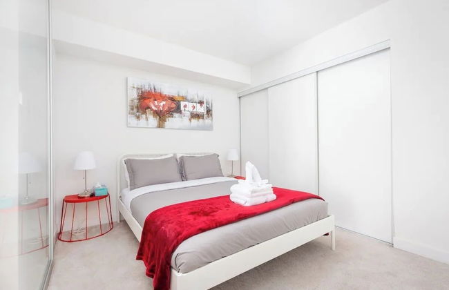 World Wide Stays Suite - Entertainment - Photo 2