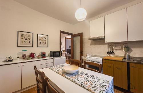 Bike Refuge - WiFi - Free Ticket Museum - Smart TV - Foto 12