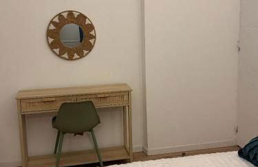 Appartement terrasse WIFI Chaines cablées 4 pers fac de droit Lille Moulins - Foto 7