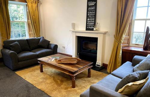 Historical North Cottage in Old Deer - Photo 3