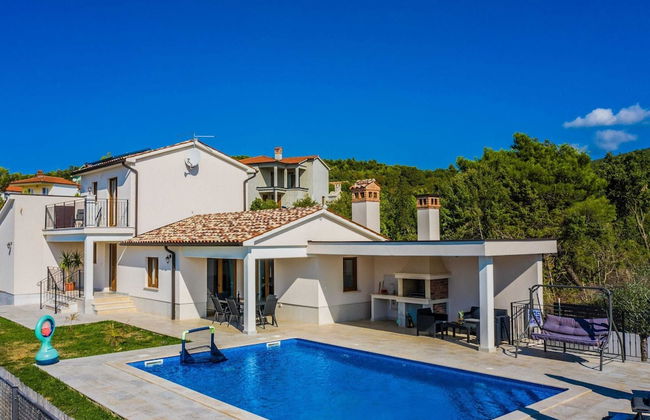 Modern Villa With Private Pool Near Labin and the Beach - Foto 1