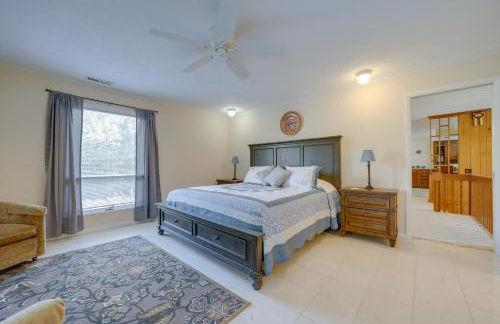 Spacious North Carolina Retreat - Patio and Fire Pit - Foto 11