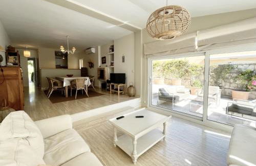 Villa Catalina Stunning 4bedroom villa with air conditioning sea views & private swimming pool ideal for families - Foto 6