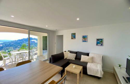 Bright apartment with terrace and sea view Le Lavandou - Foto 9
