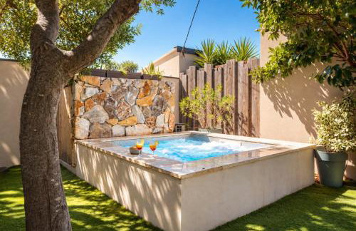 Studio Piscine Balnéo Chauffée - Photo 2
