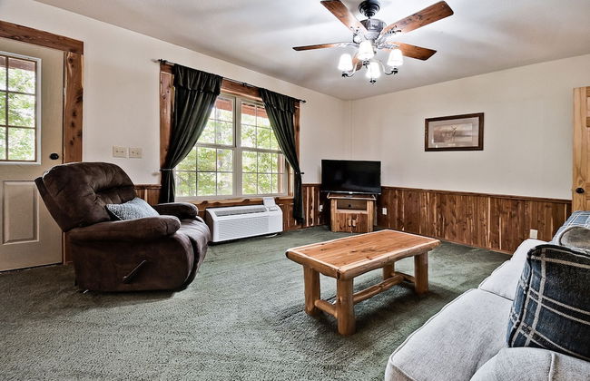 Lake Forest Luxury Log Cabins - Foto 16