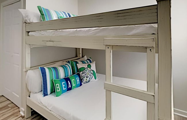 So Shell Distancing - Photo 5