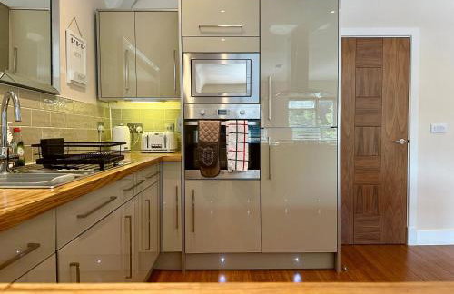 Stylish 2 Bed Apartment sleeps 4 - Foto 12