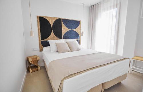 Slow Home Apartments - Photo 21