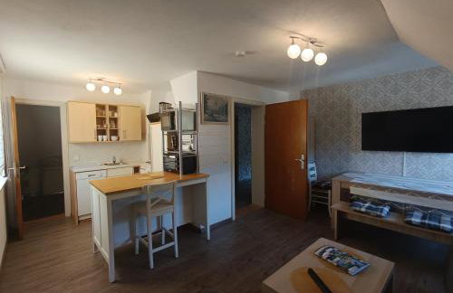 Ferienwohnung Michelle mit Balkon für 1 - 6 Personen - Foto 1