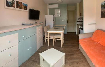 Cap Esterel 2 pièces Climatisé 4-5pers Piscines Parking Draps Wifi - Foto 17