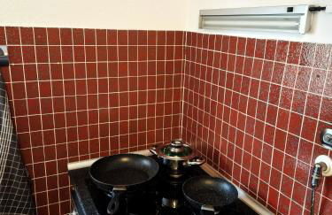 Zentrale, ruhige Ferienwohnung am Bergmannsheil KH Wlan & Self-Check-in - Foto 9