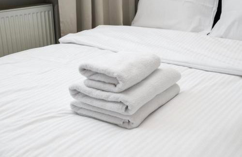 Hala Mirowska Spacious Apartment by BookingHost - Photo 16