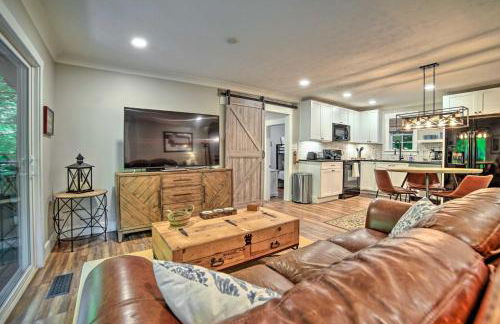 Crystal River Cabin with Scenic View and Fire Pit - Foto 3