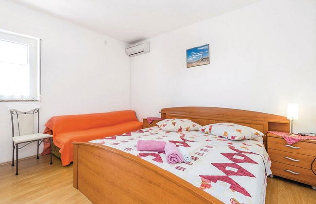 The Apartment is on the Ground Floor - 1 Entire Floor 110 m2 - Foto 4