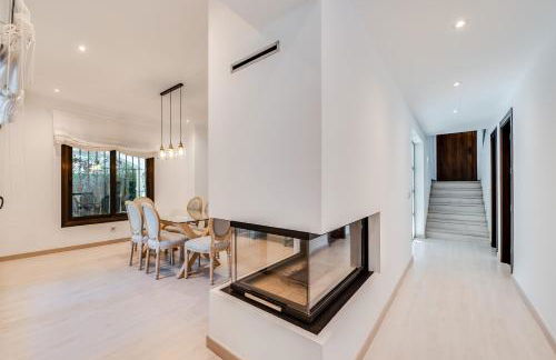 Villa in Marbella with golf views - Photo 38