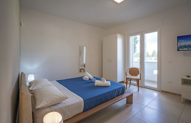 Villa Torricella Pool and Sunny Garden - Photo 5