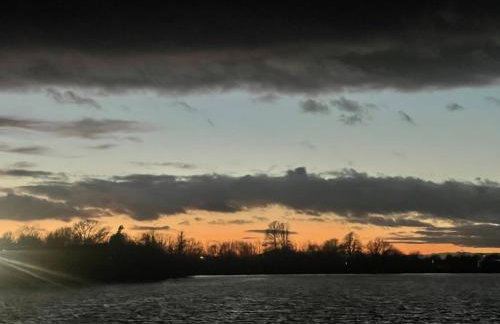 Chichester Lakeside Holiday Park Lakefront Lodge - Foto 61