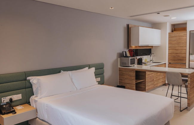 Novotel Living Singapore Orchard - Photo 24