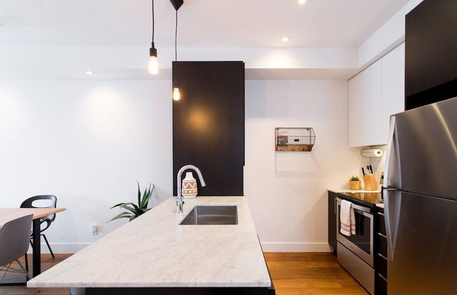 Spacious 2 Bedroom Condo in Little Italy - Foto 21