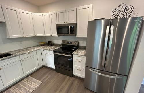 NEW 3 bedroom - Thoroughbred Farm & Lake Views! - Foto 32