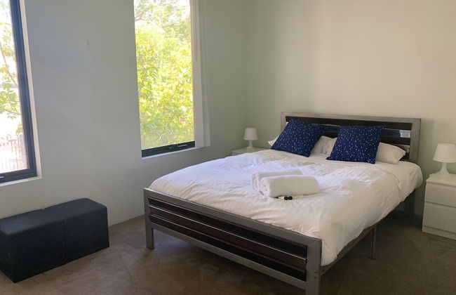 Views on Spencer - Photo 4