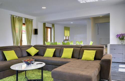 Villa in Pazin with Private Pool - Foto 10