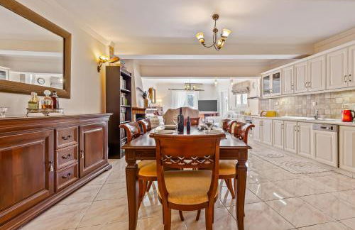 San Elias House - Photo 24