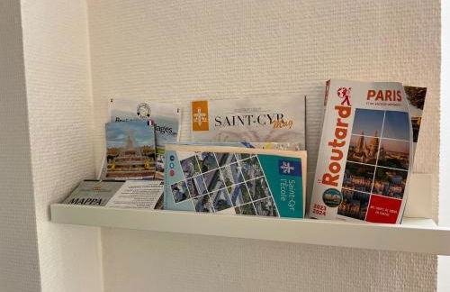 Élégant T2 au Calme Absolu avec Terrasse & Parking à 2 pas de la gare et Jardins du château de Versailles à 5 min - Foto 13