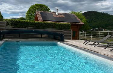 Chalet avec Jacuzzi et Piscine, déco soignée esprit cocooning - Foto 2