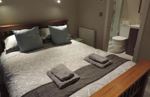 4 Bed Farnborough Air Accommodation - Foto 13