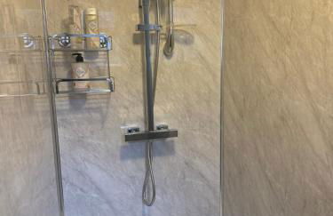 Large 4 bedroom house - Foto 11