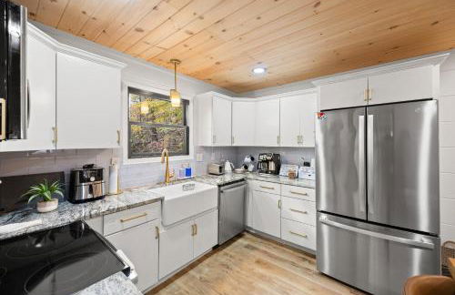 S'more Memories-Hot Tub-Sauna-Cold Plunge-Climb Zone-Paved Road - Foto 14