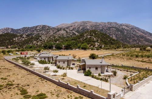 Omalos Village - Photo 23