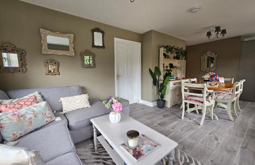 Cottage - Sleep 4 Pet Friendly & Enclosed Garden - Foto 27