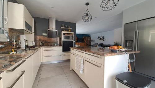 Belle villa avec piscine vue montagne à 10 mn de la mer à Argeles - Foto 4, stove, dishwasher, toaster