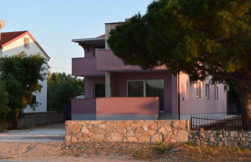 Apartmani Jelenić - Photo 9