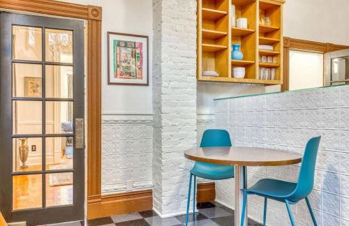 Landmark 23 - Photo 12