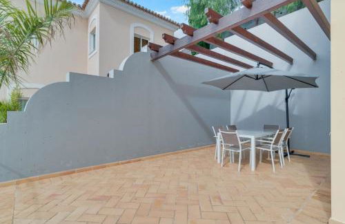 Villa Gasparini Palheiro Village by Holiday Rental Madeira - Foto 34