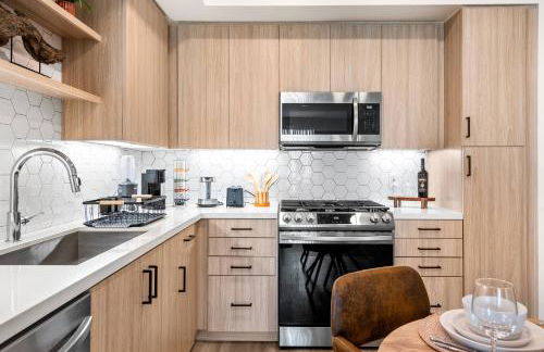 Fancy Irvine Apartment | Shopping + Dining - Foto 25