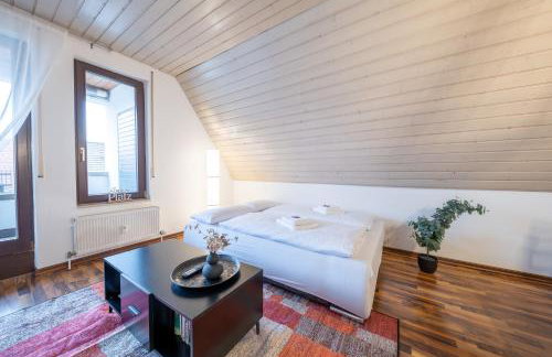 Modernes Apartment mit Balkon, Parkplatz, Waschmaschine für 4-5 Gäste - Foto 31
