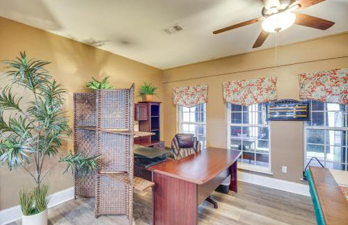 Explore Gulf Coast and Beyond! Home with Yard and Games - Foto 8