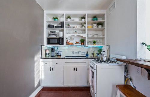 1BR Near UofA, Work Desk, Gem Show Friendly - Foto 4