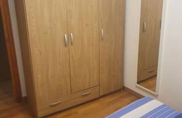 2F, Aire Acondic, 80m2, 2 dormitorios, 4 huéspedes, WIFI GRATIS - Foto 8