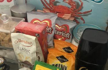 Ocean Drive Deluxe Apartment with complimentary Day Time Beach hut - Foto 65